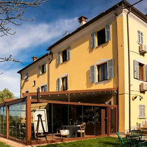  Inn De Banchieri