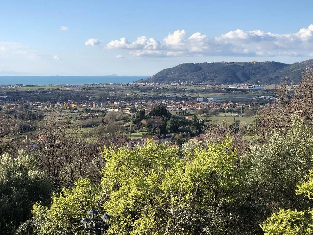 Ca' Bianca B&B Fosdinovo 0*,
